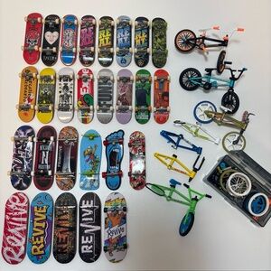 Tech Deck Skateboards Finger Boards & Bike Lot